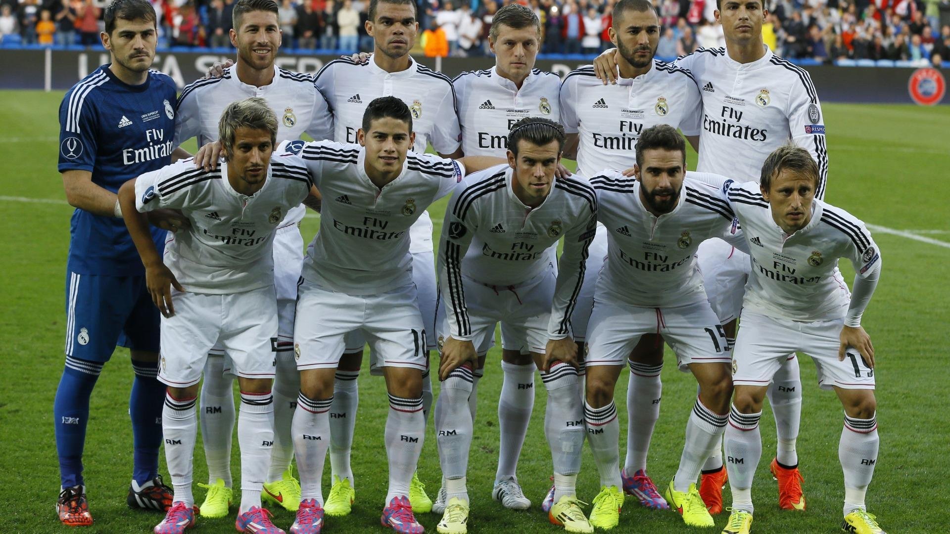 弗拉霍维奇存在感拉满,曼联粉碎贝蒂斯,一场战术与意志的双重胜利