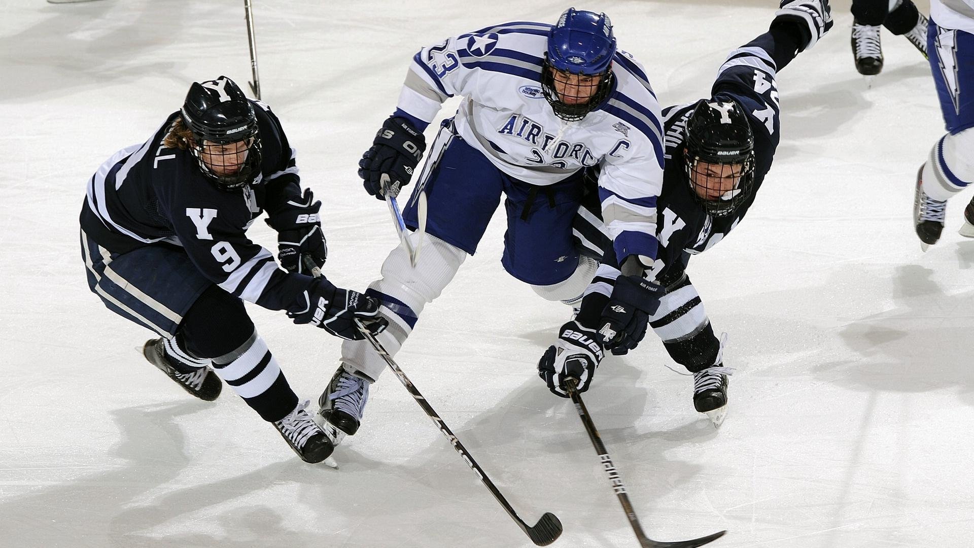 世界杯之夜,钢铁防线,爱德华兹如何用防守定义未来
